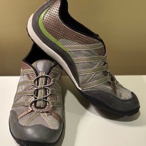 Women's Athletic Shoes in Grey and Green